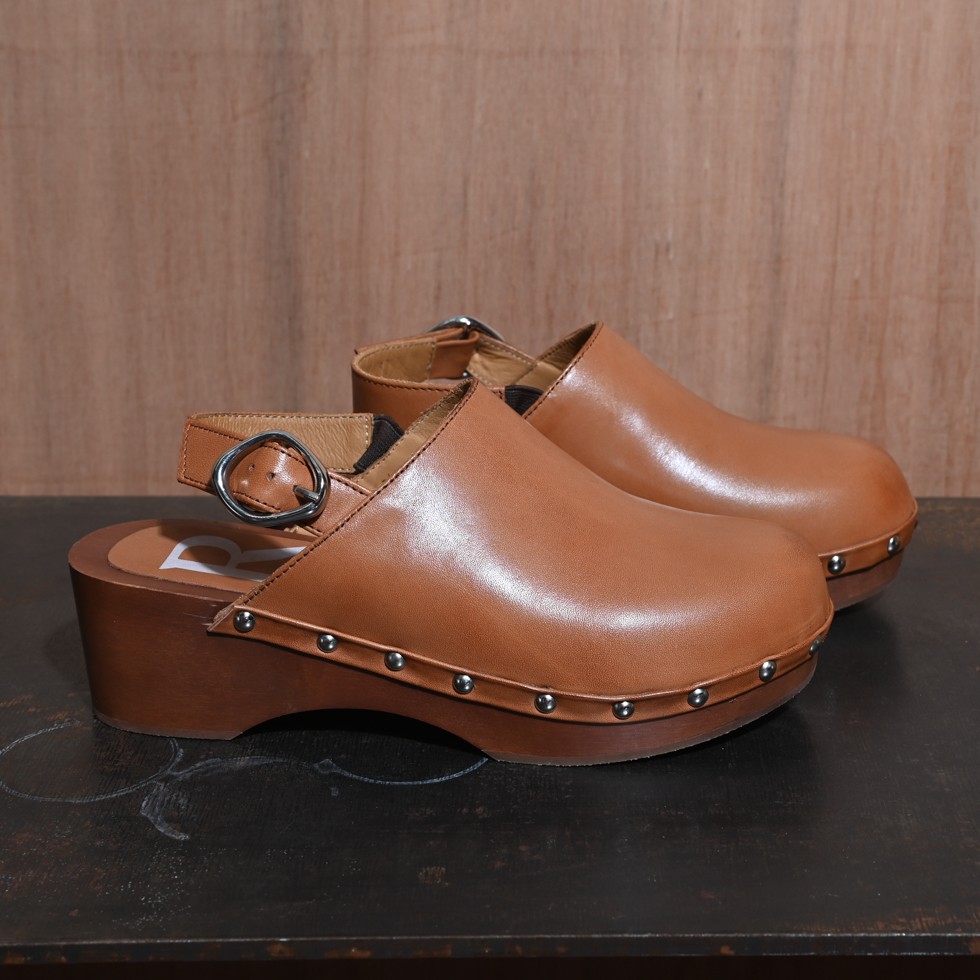Sabots Isabel Marant Marron Taille 38 (EU) / 5 (UK) / 7.5 (US) - Neufs Sans Boîte